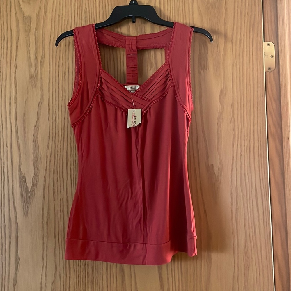 Sleeveless top brand new with tags